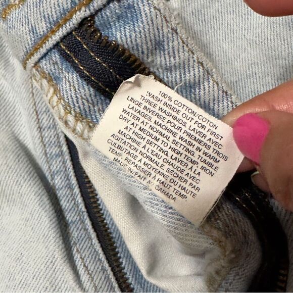 Levi’s 531 Fringe Hem Light Wash Shorts Size 29 - Picture 15 of 16